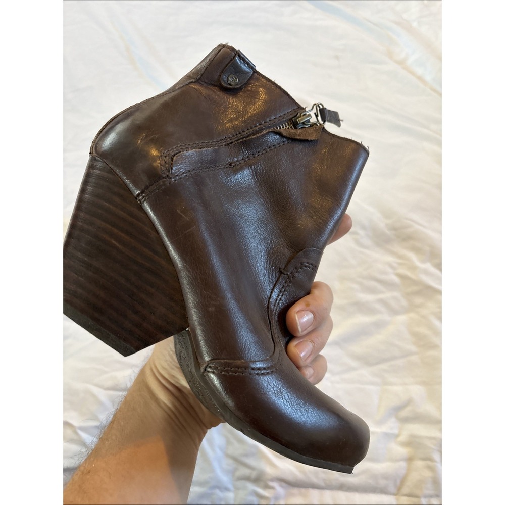 OTBT Red Way Brown Leather Zip‎ High Heel Ankle Booties Boots Size Womens 7.5 M - Picture 4 of 11
